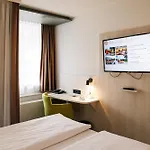 Hotel Kongresshotel Am Templiner 4*