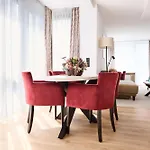 Kongresshotel Am Templiner ホテル 4*