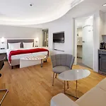 Kongresshotel Am Templiner 4*
