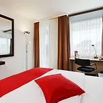 ホテル Kongresshotel Am Templiner ポツダム