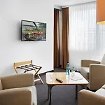 ホテル Kongresshotel Am Templiner ポツダム