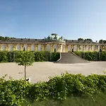 ホテル Kongresshotel Am Templiner