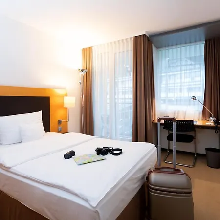 Kongresshotel Am Templiner Hotel 4*