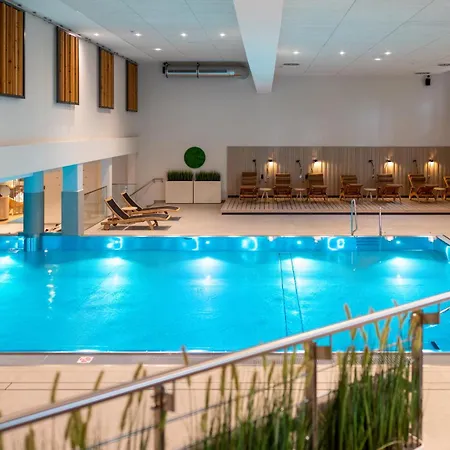 Kongresshotel Am Templiner 4*