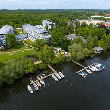 Kongresshotel Am Templiner 4* Poczdam