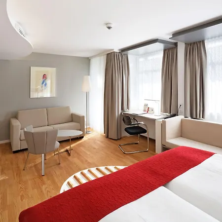 Kongresshotel Am Templiner 4* 포츠담