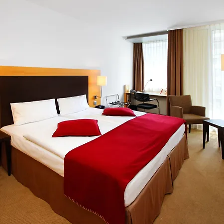 호텔 Kongresshotel Am Templiner 포츠담