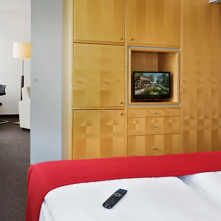 Kongresshotel Am Templiner 호텔