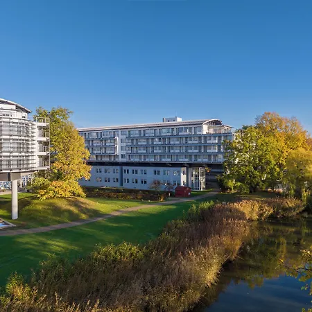 Kongresshotel Am Templiner 호텔 4*