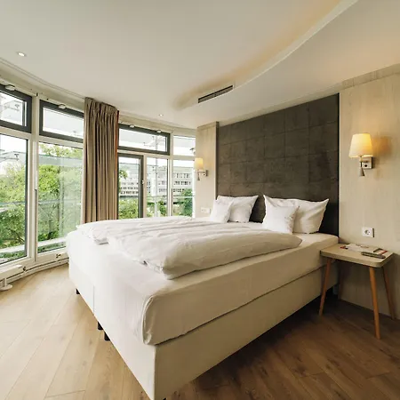 호텔 Kongresshotel Am Templiner 포츠담