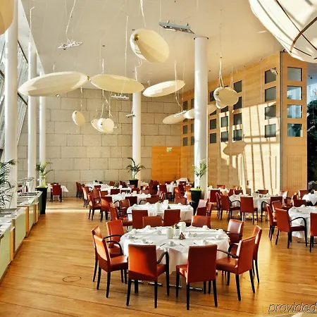 Kongresshotel Am Templiner 4*