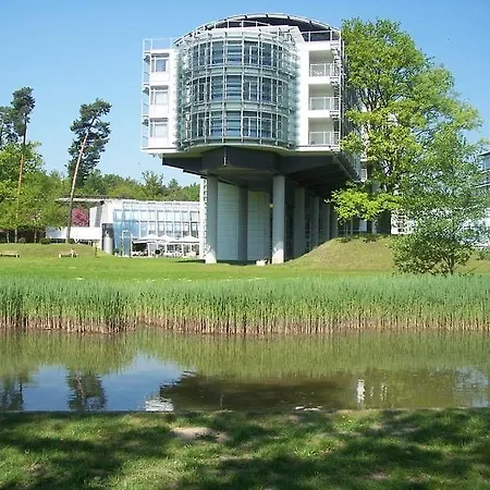 Kongresshotel Am Templiner 호텔 4*
