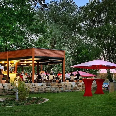Kongresshotel Am Templiner 4* بوتسدام