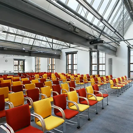 Hotel Kongresshotel Am Templiner 4*