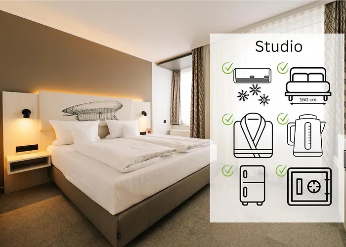 Otel Kongresshotel Am Templiner 4*